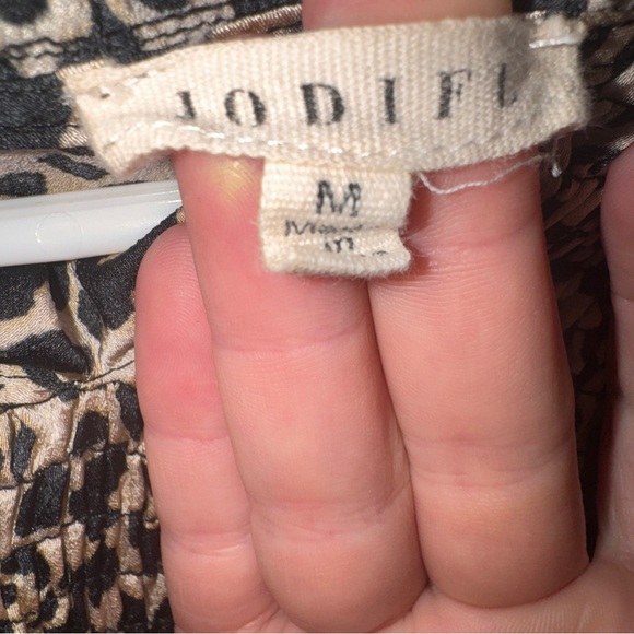 JODIFL Leopard Print Ruffle Top - Picture 4 of 4